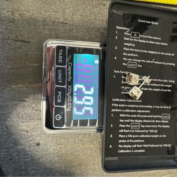 2 Ct Citrine pale Solitaire Stud Earrings Sterling Silver~2.95g - Picture 5 of 5